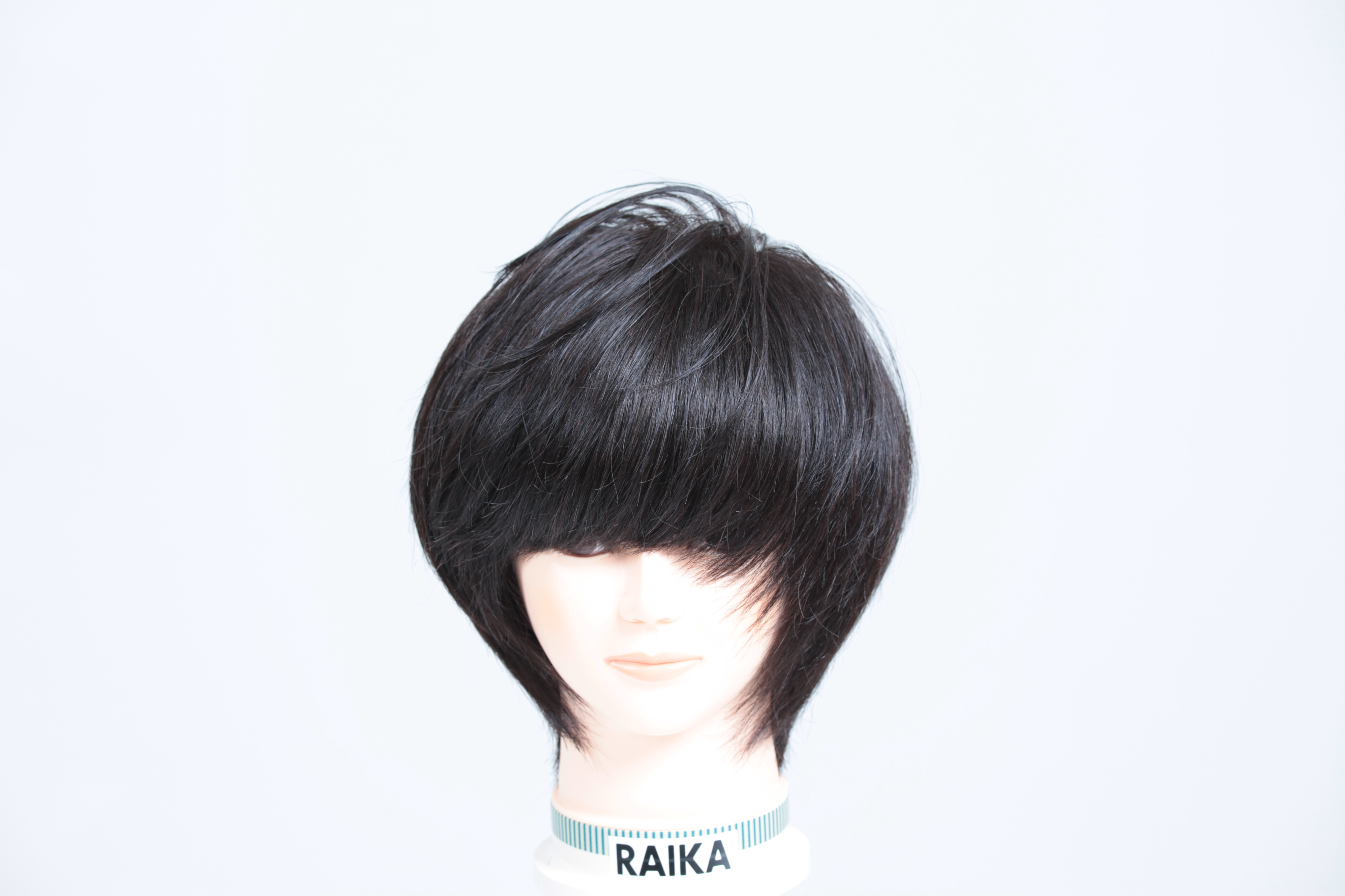 Gradation-bob vertical cut