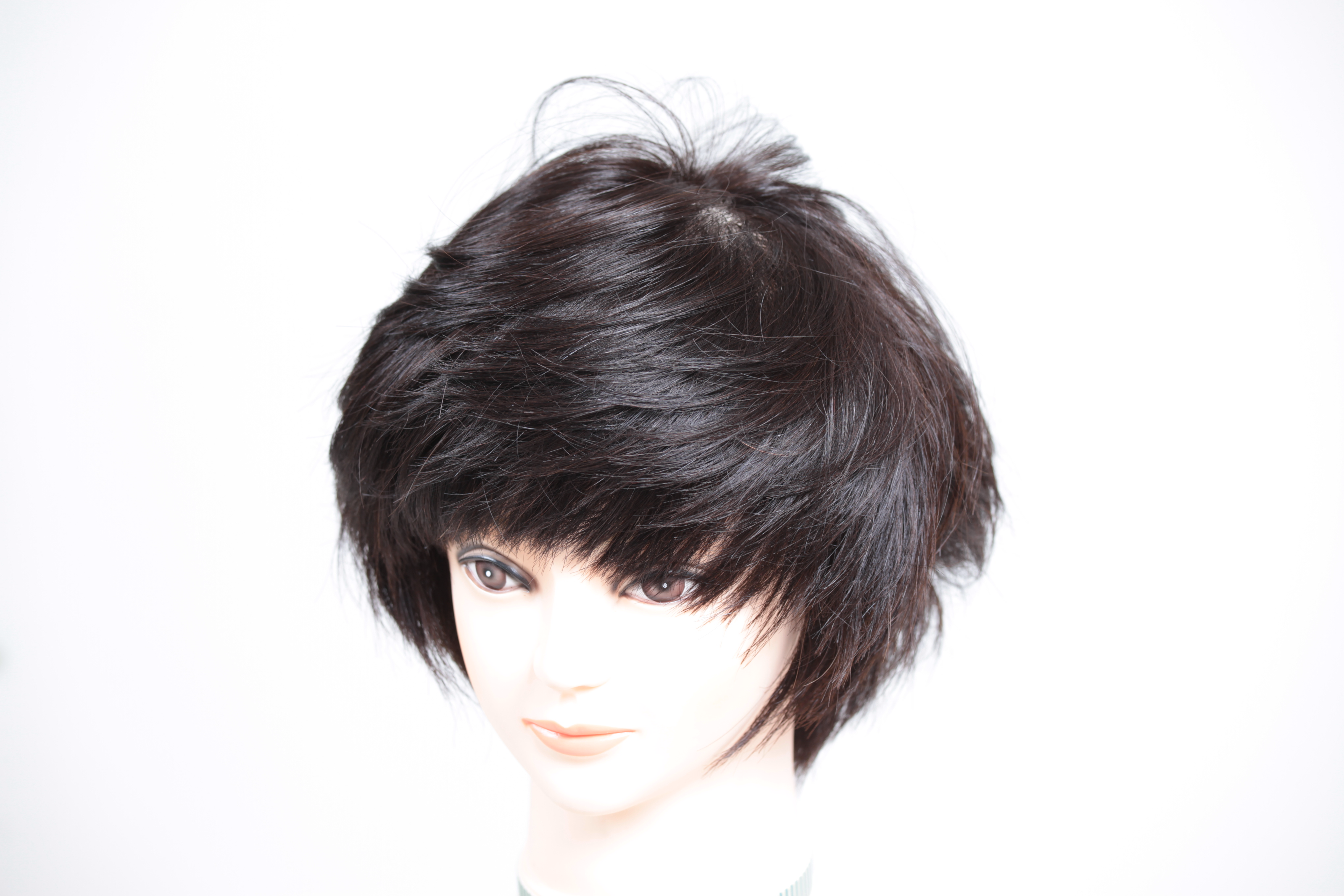 Isadora vertical cut
